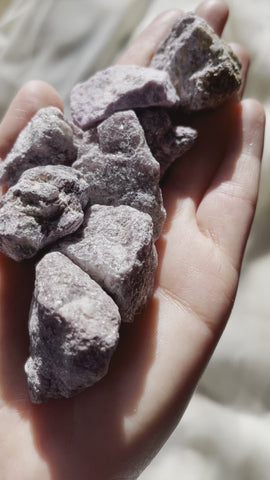 RAW LEPIDOLITE