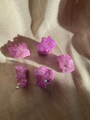 LAVENDER AURA QUARTZ CLUSTER